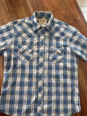 Wrangler Blue and White Plaid Short-Sleeve Western Shirt